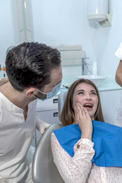 Best Emergency Tooth Extraction in Clive, IA